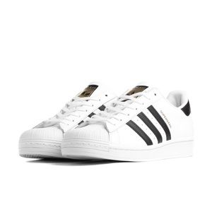 Adidas superstars